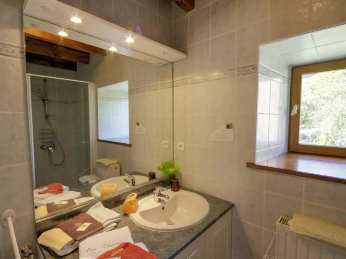 Holiday home Gite Authentique En Campagne Avec Cheminee, Wifi, Terrasse Et Jardin, Pres Du Ski Et Vtt - Fr-1-496-96 Burdignes